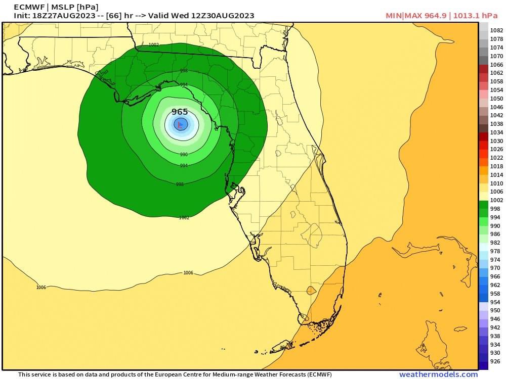 The ocean here in Destin is the warmest I’ve ever felt it. Call me crazy but I love storms and I’m here for it.