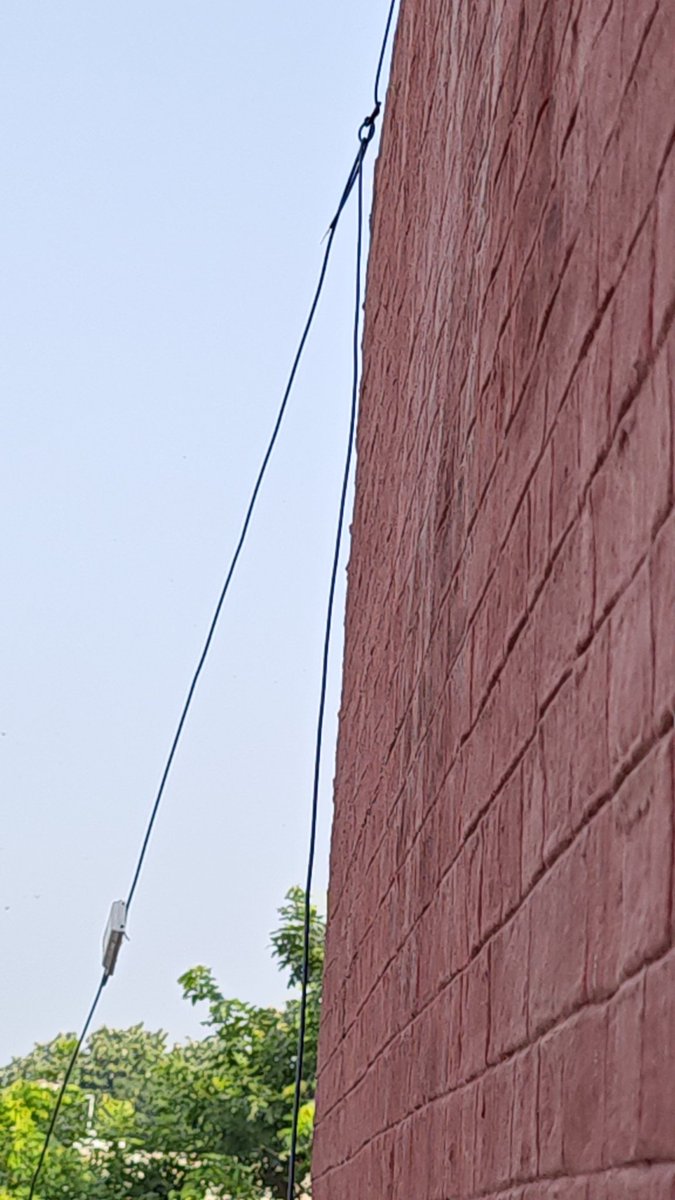 gmhs37c's tweet photo. A poor temp hook handle made to hold the @Airtel_Presence broadband fibre cable at Govt Model High School 37C Chandigarh, repeated requests paying no heed by Sector 37 @airtelindia  Chandigarh office. 
School Landline number 
0172 4664957 https://t.co/qr8qp3JrTw