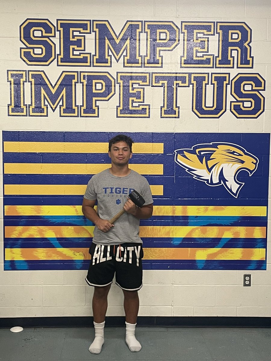 SemperImpetus's tweet photo. Week 1 Offensive Awards🔥🔥
☠️Head Hunter: Eli Hicks
⛓️Off The Chain: Hudson Hutcheson
🐖Hog: Jake Sowder
⚒️Impact: Jaden Tackett
#ONE🐾🐾 https://t.co/QMU7k5aI1E