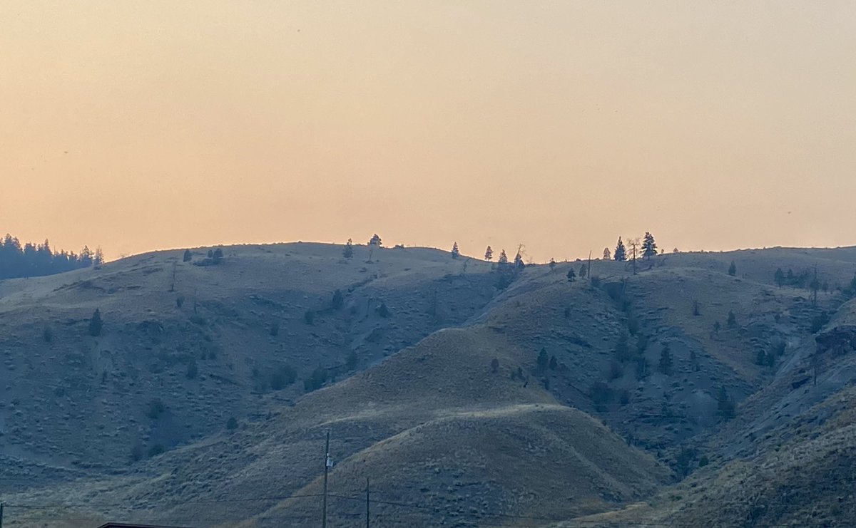 JaymeMcKenna's tweet photo. Trip Update: It’s our last night in Canada 🇨🇦

We had to change our planned route and border crossing due to The #BCForestFires, but we should be back in the US tomorrow 🇺🇸

Much gratitude &amp; appreciation to the brave people fighting the fires and keeping everyone safe ❤️ https://t.co/vEU0whdy4G