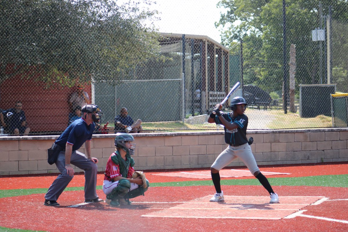 RLacour08's tweet photo. On the weekends we play baseball!  #SabersBaseball #2027 #ProtectheH @humblewildcatbb https://t.co/3t5Ct5Mfw4
