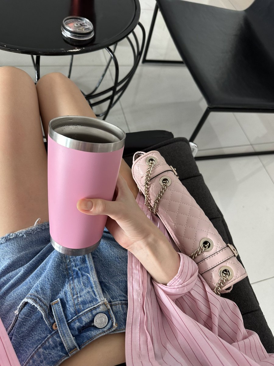 _lillosh_'s tweet photo. Розовое настроение каждый день https://t.co/M4jh9MUQfc