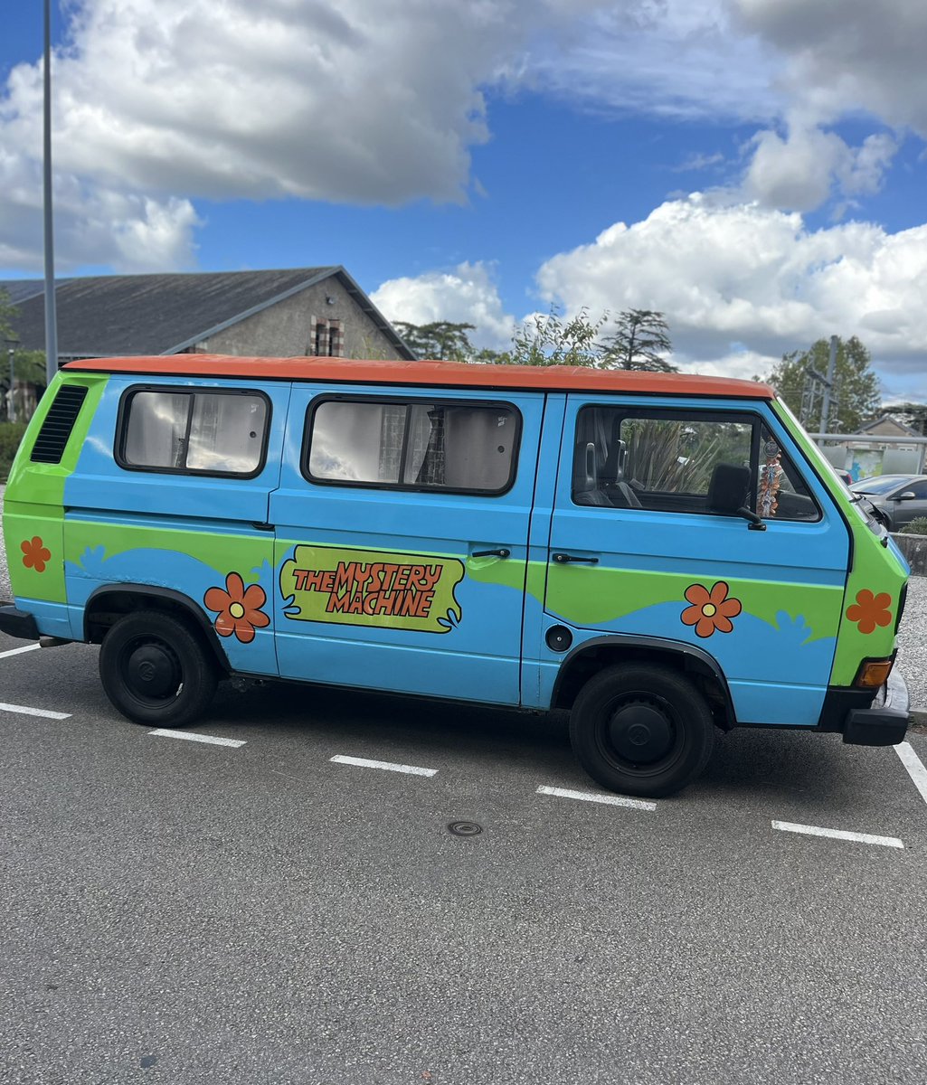 clem44120's tweet photo. Original #ScoobyDoo  #camion https://t.co/p8F7zn7zsl