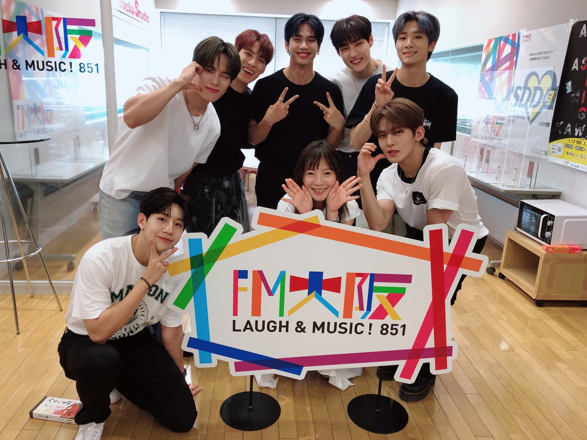 LOVEFLAP's tweet photo. 【8/28（月）】
✯MENU③✯
⏰13時台【💎K-FLAP💎】
韓国の最新エンタメ情報をキヨピー目線でお届けします🌺
きょうは「#2PM メンバー主演ドラマ」の紹介＆「#TAN」からのメッセージをOA🙌
#FM大阪 #LOVEFLAP #radiko @tan__japan https://t.co/O5QCUD4o1Q