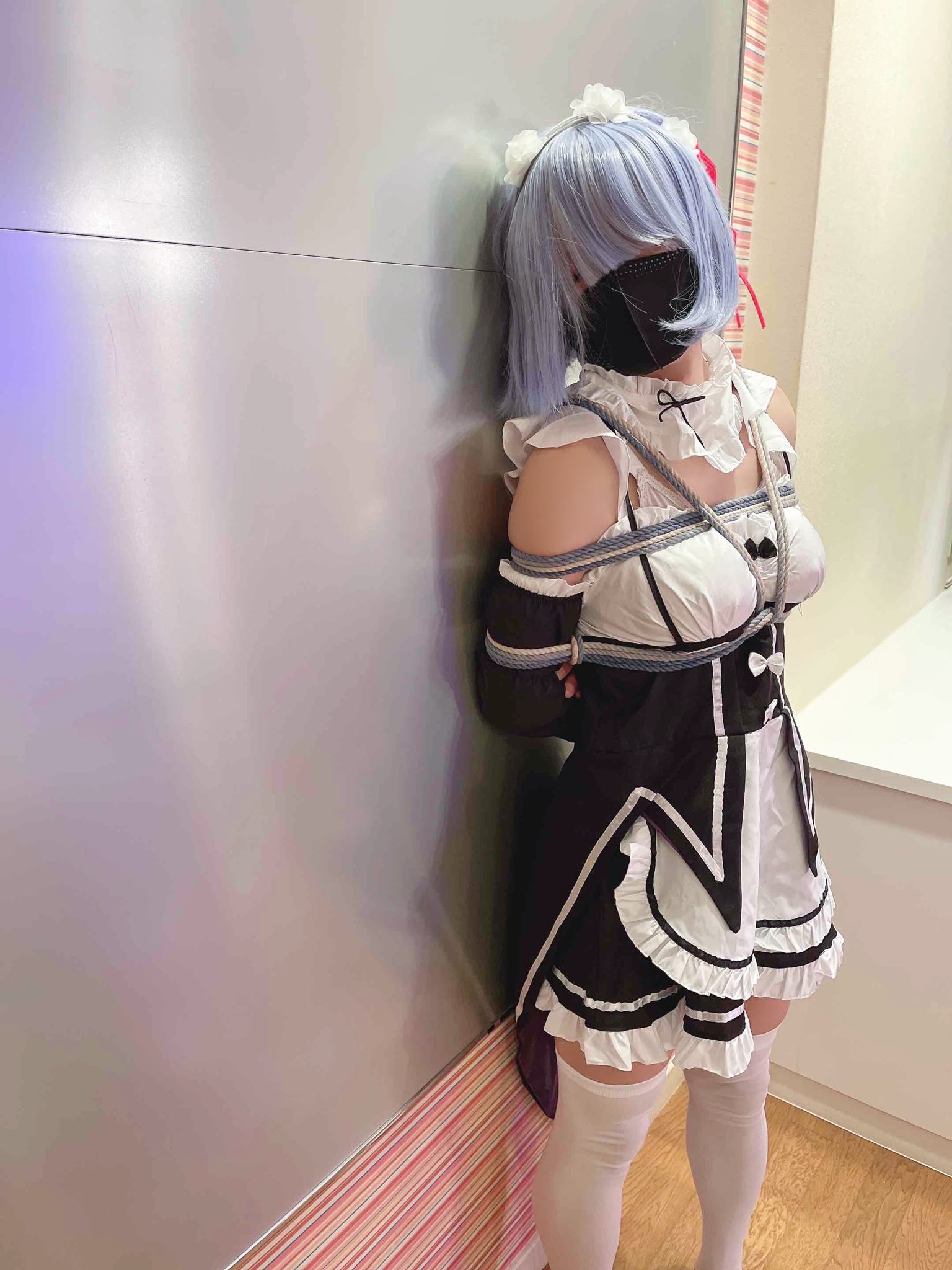 緊縛コスプレ 