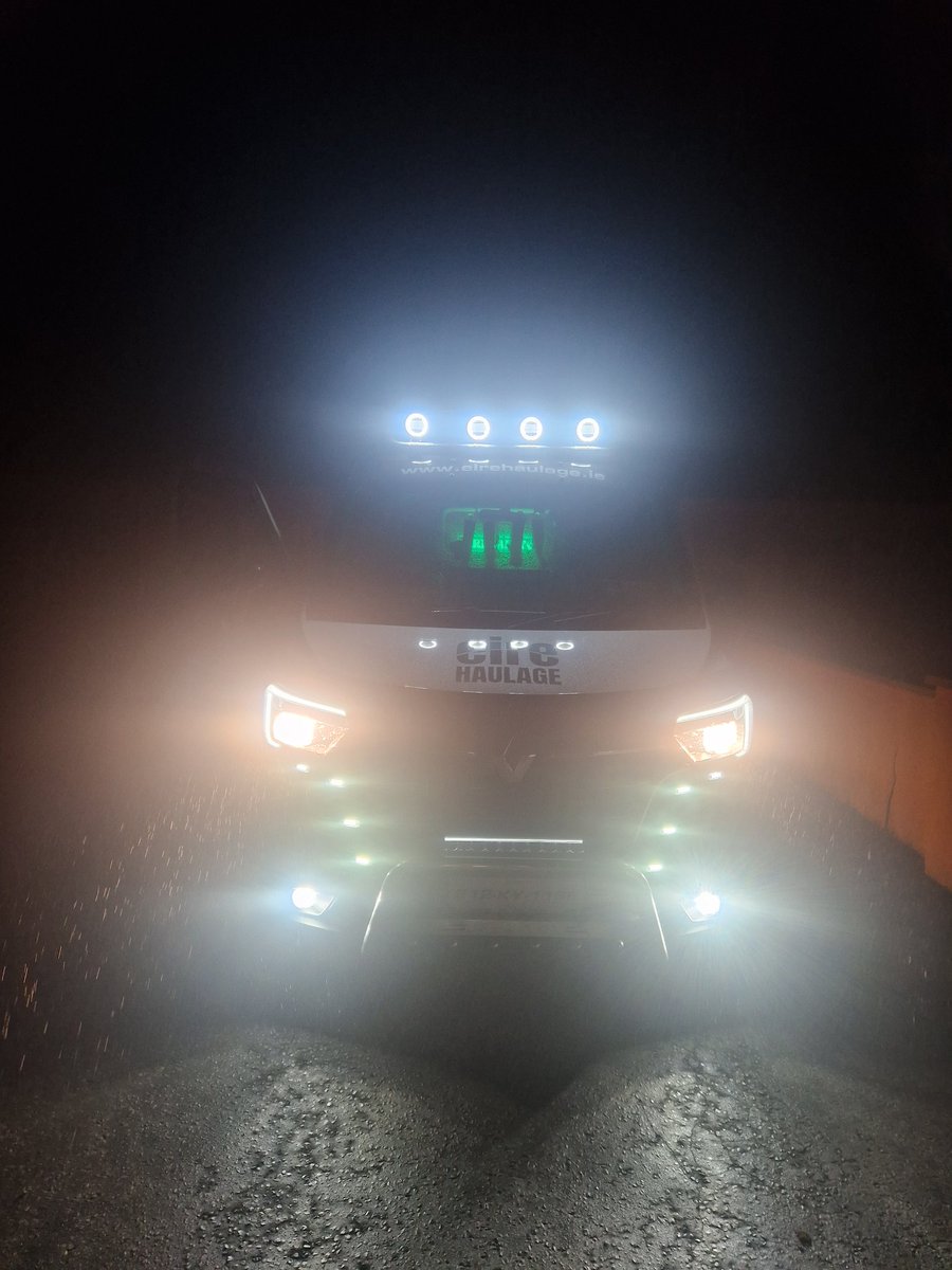 Davidcapey's tweet photo. Top of the morning everyone #Mondaymorning  #eirehaulage https://t.co/avAfMFvKsT