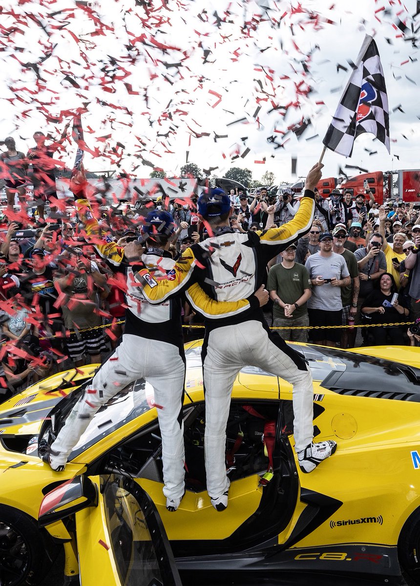 AntonioGarcia_3's tweet photo. π Winners π
Muy contento con el resultado! Tremendo trabajo una vez mΓ‘s de @CorvetteRacing y @jordan10taylor
What a great race, giving all we had since lap one, keeping the pressure, and no mistakes.
Impressive race by #CorvetteCrew and Swiss-Watch-Taylor π¨ππΊπΈπ https://t.co/HKSpwsOHCB