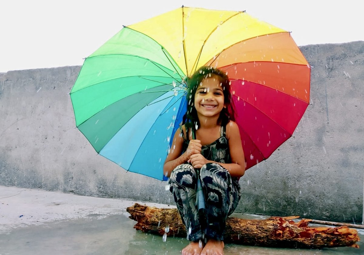 💪🌍 #ChallengeStereotypes #BeYou
Day 6: Unleashing Creativity 🎨📷 
Art knows no gender. Let's celebrate the #creativity within all of us, free from #stereotypes. 
Encourage boys and girls to explore their artistic side, whether it's painting, dancing, or playing instruments.