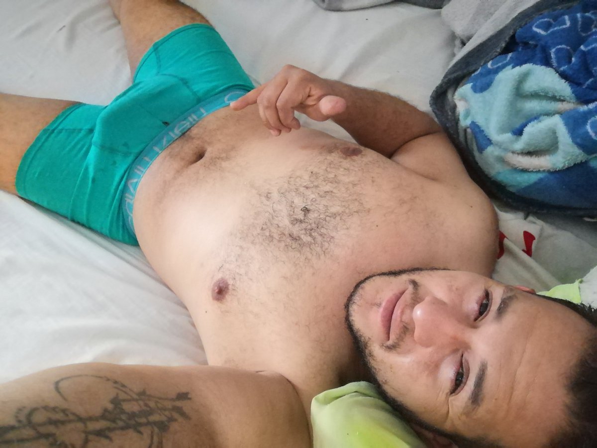 656ca0ea8a624eb's tweet photo. Terminando mi domingo https://t.co/UpYZ0jKNDC