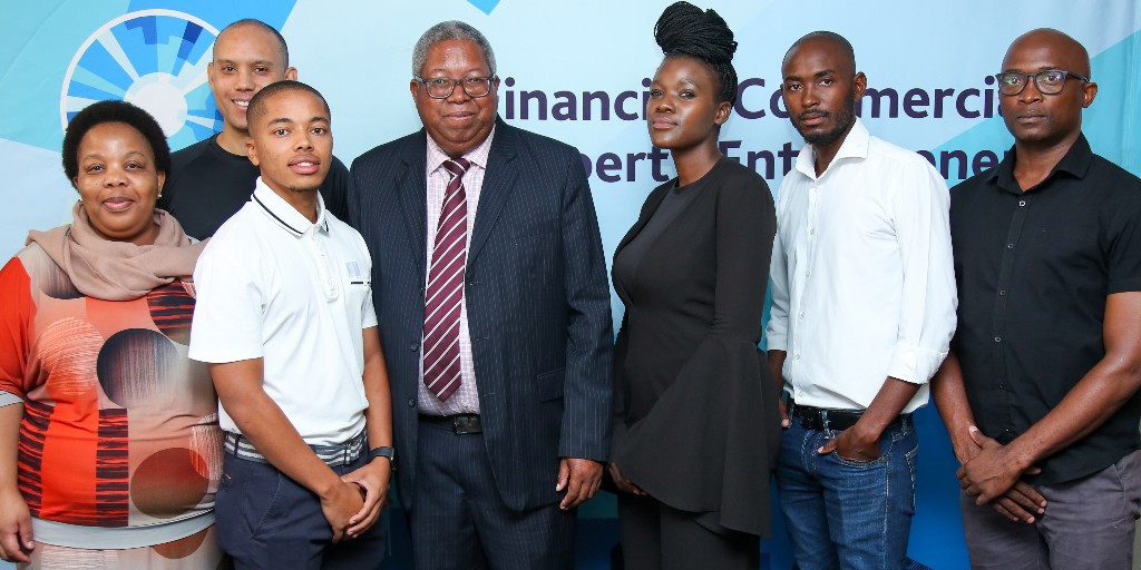 TuhfCapital's tweet photo. The TPPE will run until October 2023, with property entrepreneurs gaining an in-depth understanding of the property market and how to run a property business. Click on the link in bio to learn more about the TPPE.

#TPPE2023 #PropertyFinance #Learning https://t.co/CtBn8OspSG