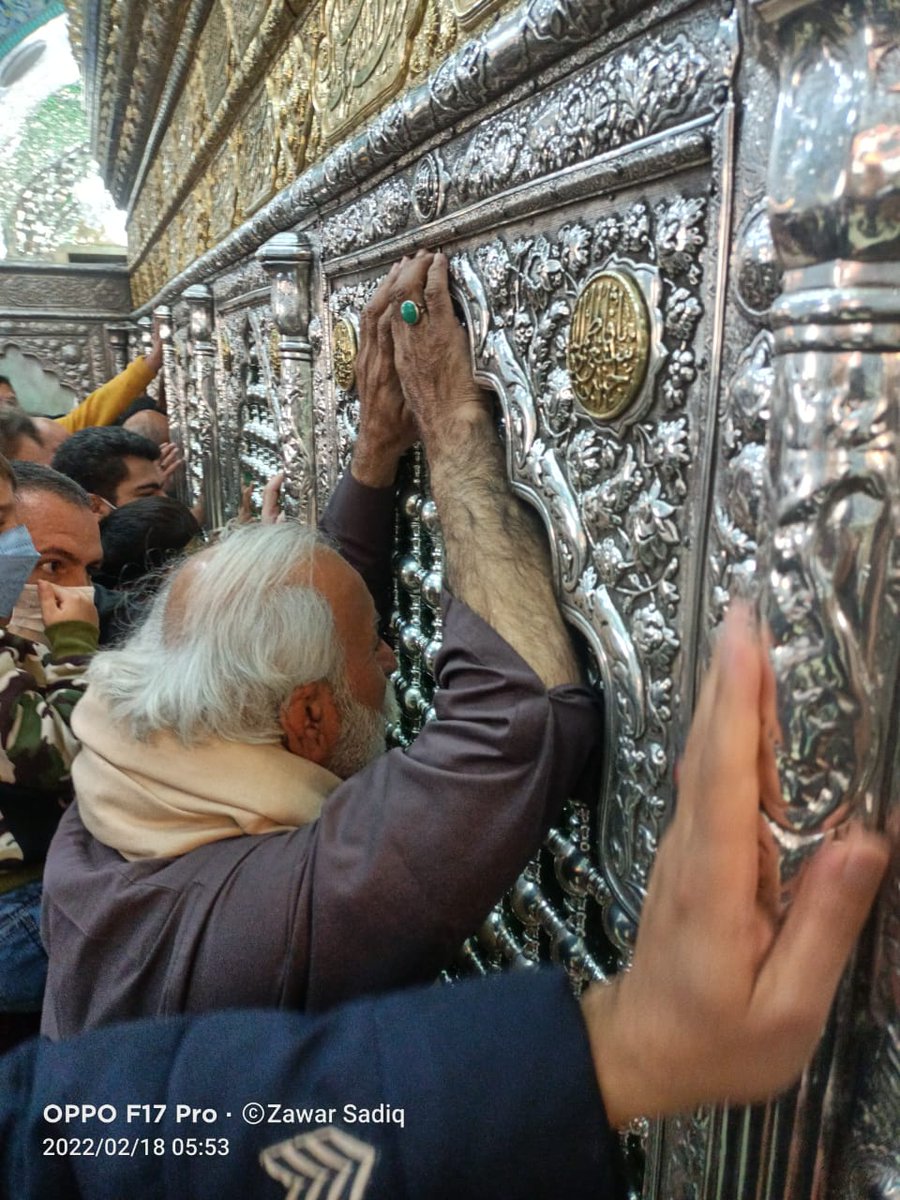GulMJakhrani's tweet photo. Memory: #FilePhotos 
گزشتہ سال 2022 کو، مولا امام علی رضا علیہ السلام کی زیارت نصیب ہوئی، 

اس موقعے پر لی گئی یادگار تصاویر اور نماز جمعہ کی ادائیگی کے موقعہ پر ویڈیو کلپ۔ https://t.co/iAldjNHw1L