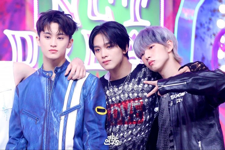 artbyviiv's tweet photo. official bias line reveal and drop https://t.co/dBYPSHzwAs