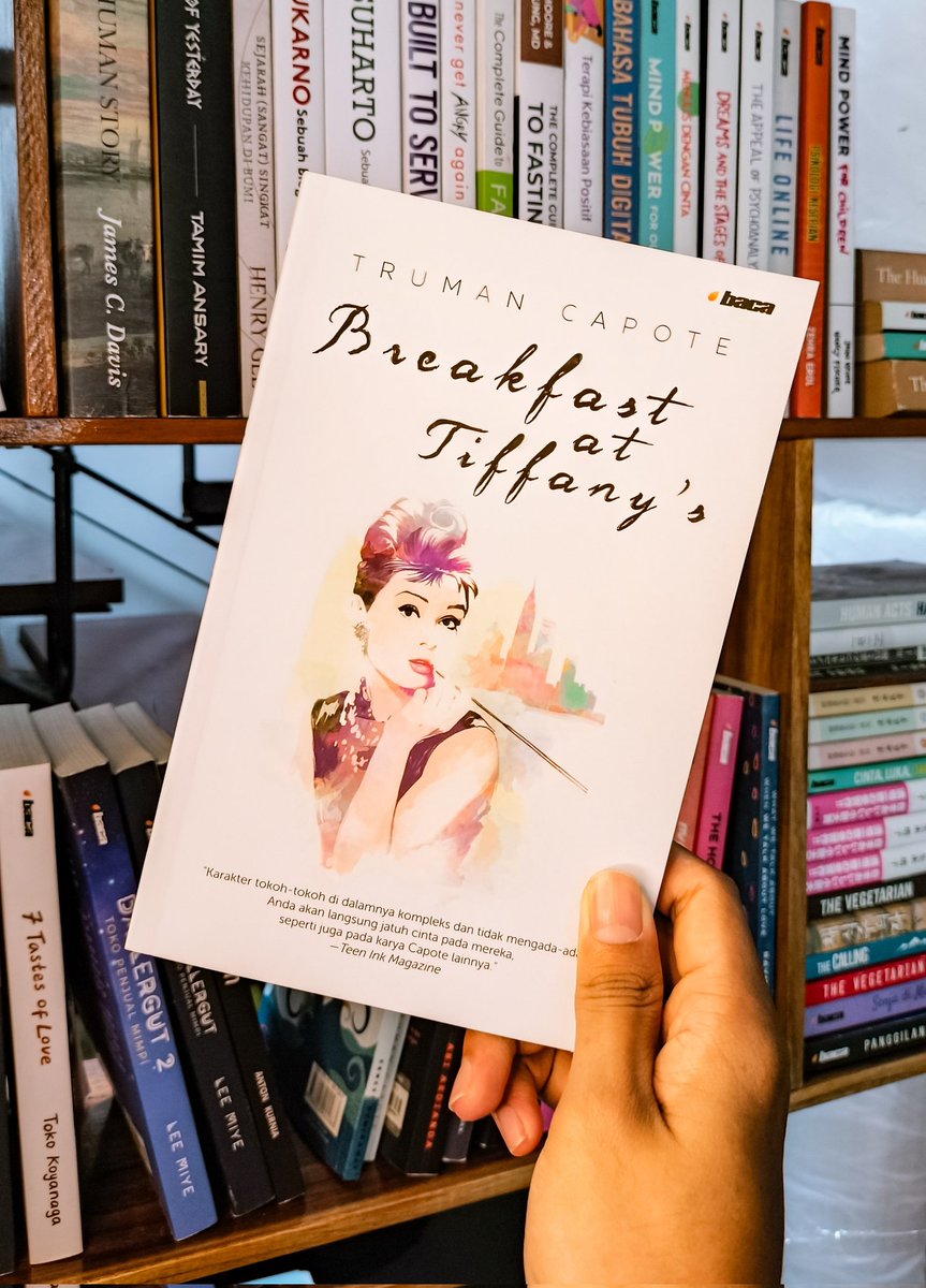 Salah satu Novela yang menghibur dan istimewa ✨

#novela #breakfastattiffanys