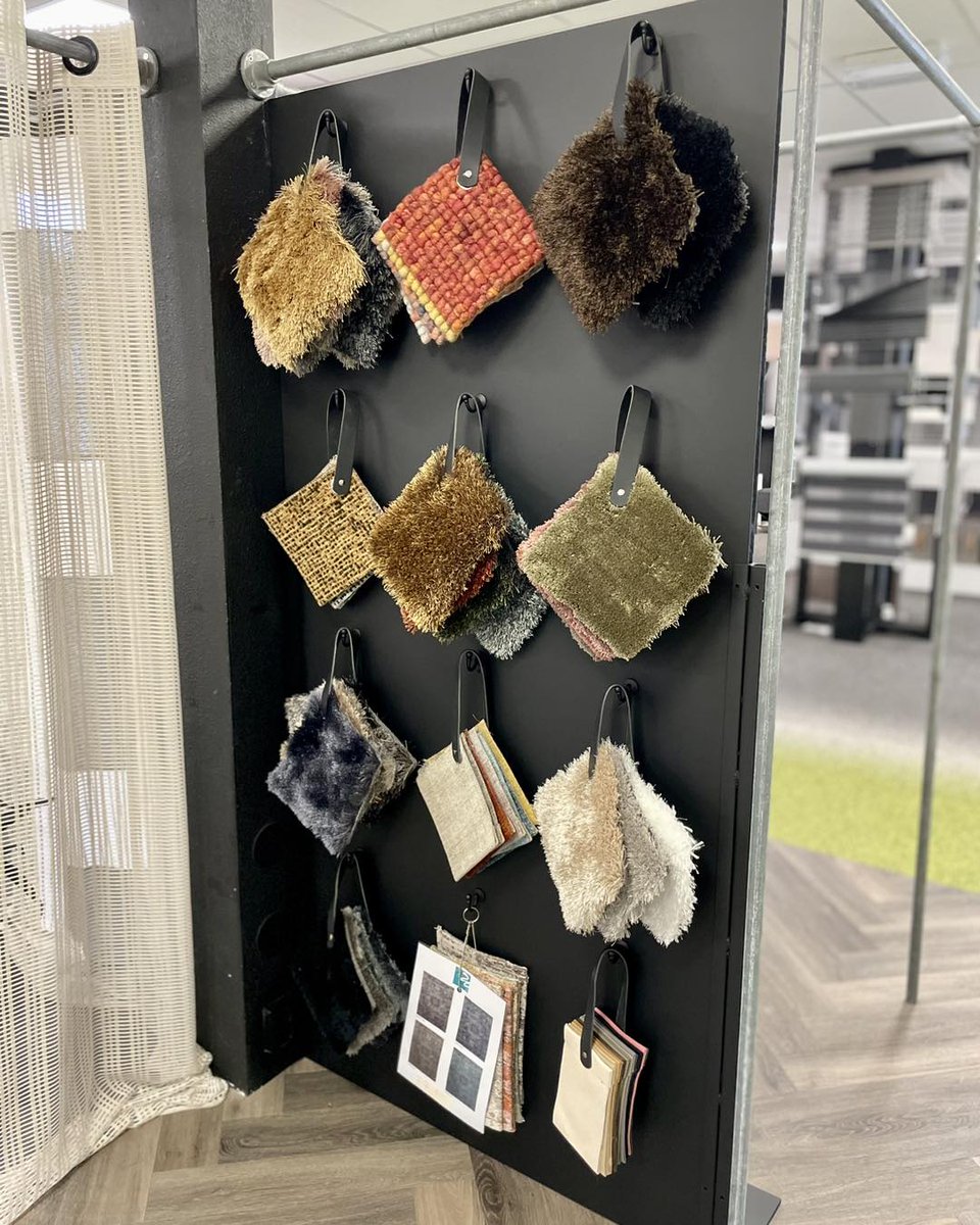 VerhoevenVerf's tweet photo. VERNIEUWDE SHOWROOM
De showroom zijn deze karpetten van Dersimo en stoffen van ADO nu te bewonderen. Zo blijven we vernieuwen! https://t.co/NERA54JUtJ