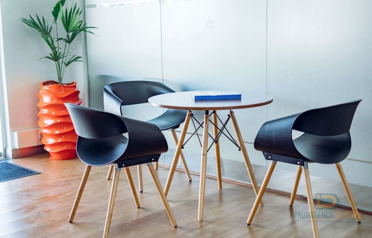 IndulgenceDesi1's tweet image. Integrating elements of nature into the workspace, known as biophilic design, can positively impact well-being. 

We design and build offices
Contact us on +254728864878
indulgenceds.com

#interiordesigninnairobi #interiordecorinnairobi #interiordesignnairobi