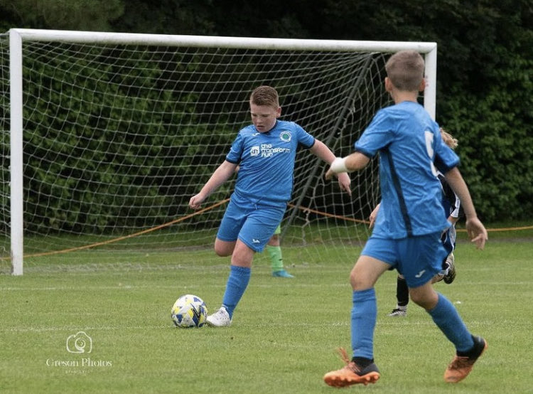 MiniamsU9White's tweet photo. Some belters from the recent  Cadley tournament ⚽️ #fulwoodamateurs https://t.co/4wgOncgnvv
