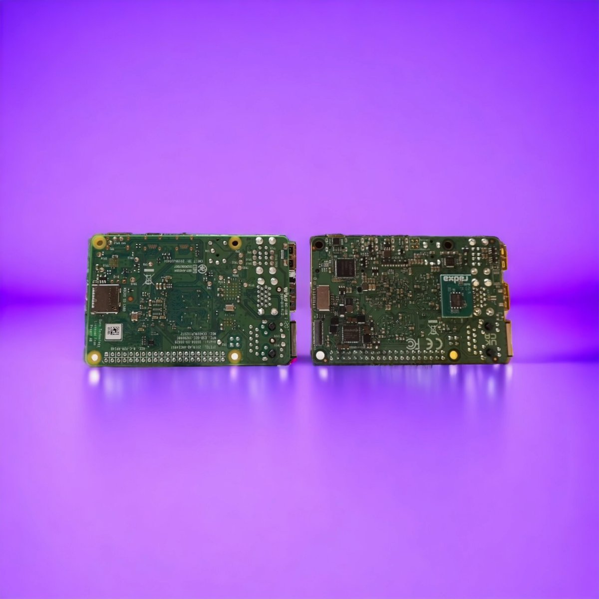 PiManiac_AUS's tweet image. HUGE thanks to #OKDO &amp;amp; #WeAreRSGroup i finally get my AUSSIE hands on this little beauty. Rock 5A (RK3588s) So close to a Raspberry Pi4 layout i can't wait to test it in all these cases i have aquired. The best software can be found Here: forum.radxa.com/t/guide-best-o…