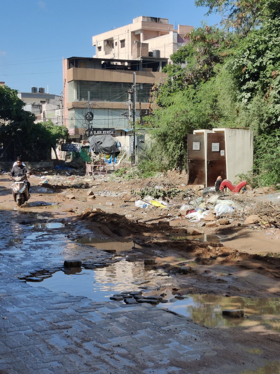 Adityashaikpet's tweet photo. @MinisterKTR @KTRBRS @WorldBizChicago @GHMCOnline
@KTRBRS
@CommissionrGHMC
@ZC_Khairatabad
@arvindkumar_ias
@MinisterKTR
@swachhhyd
@WatchCivic
@DeccanChronicle
@the_hindu
Life Is On Halt in Aditya Ngr Colony Shaikpet Jubilee hills See the photos more details
#road
#foothpath
#Swerage
9966722651
Team
A. N.W.A https://t.co/56UCkBi1UH
