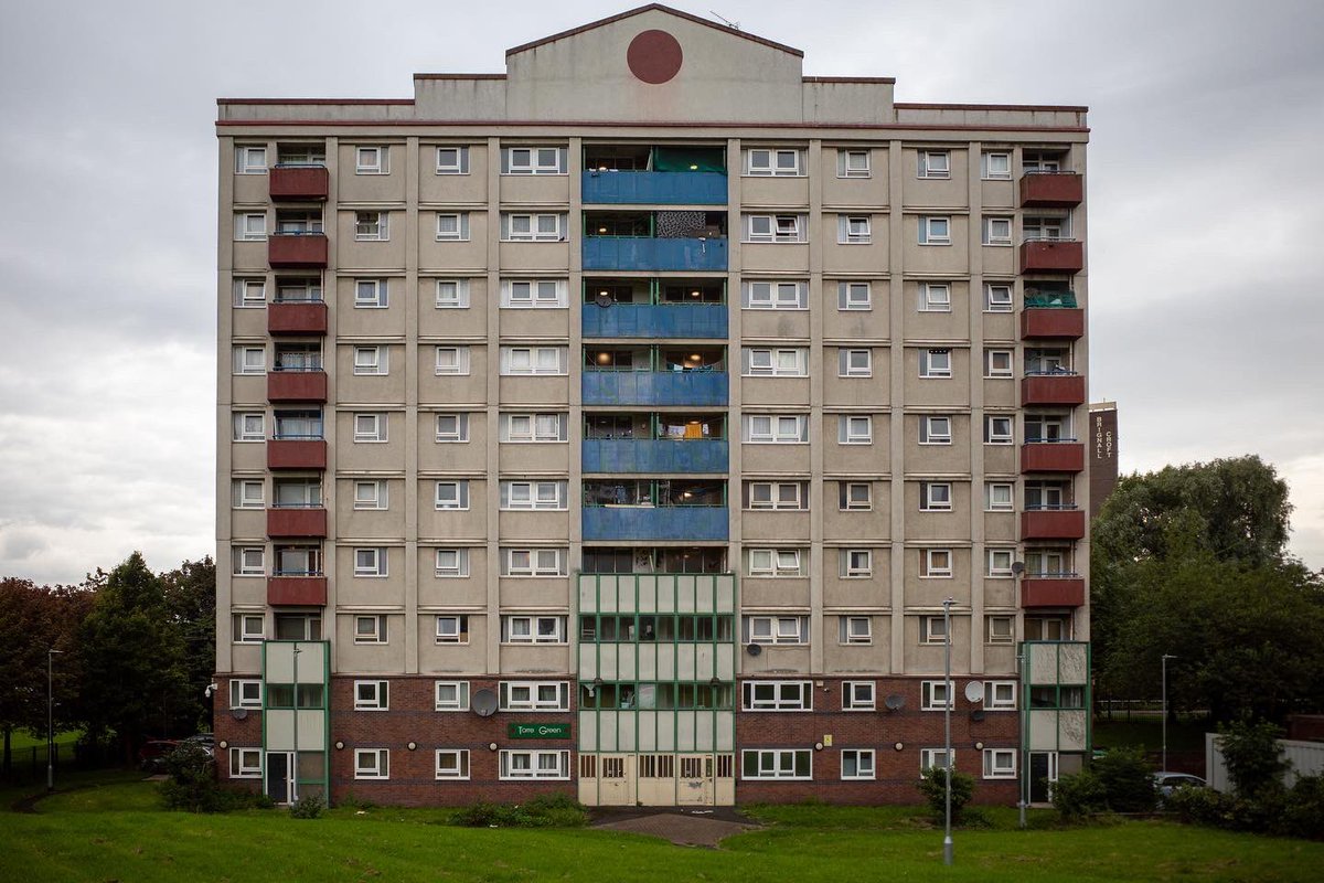 Facade… #towerblock in #leeds 
#urbanphotography #housingestate #exploreengland