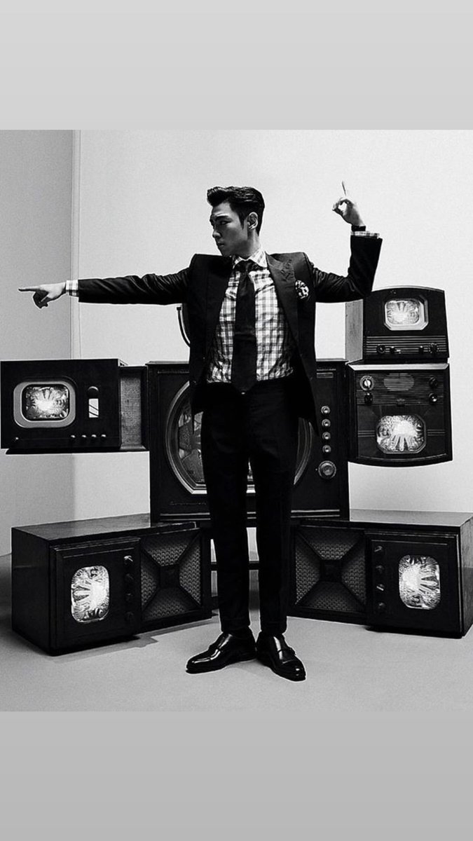 TTTOPSUPPORT's tweet photo. choi_seung_hyun_tttop Instagram Update 🔝 

 #탑 #최승현 #TOP #CHOISEUNGHYUN #TTTOP https://t.co/GWJY0rkTcM