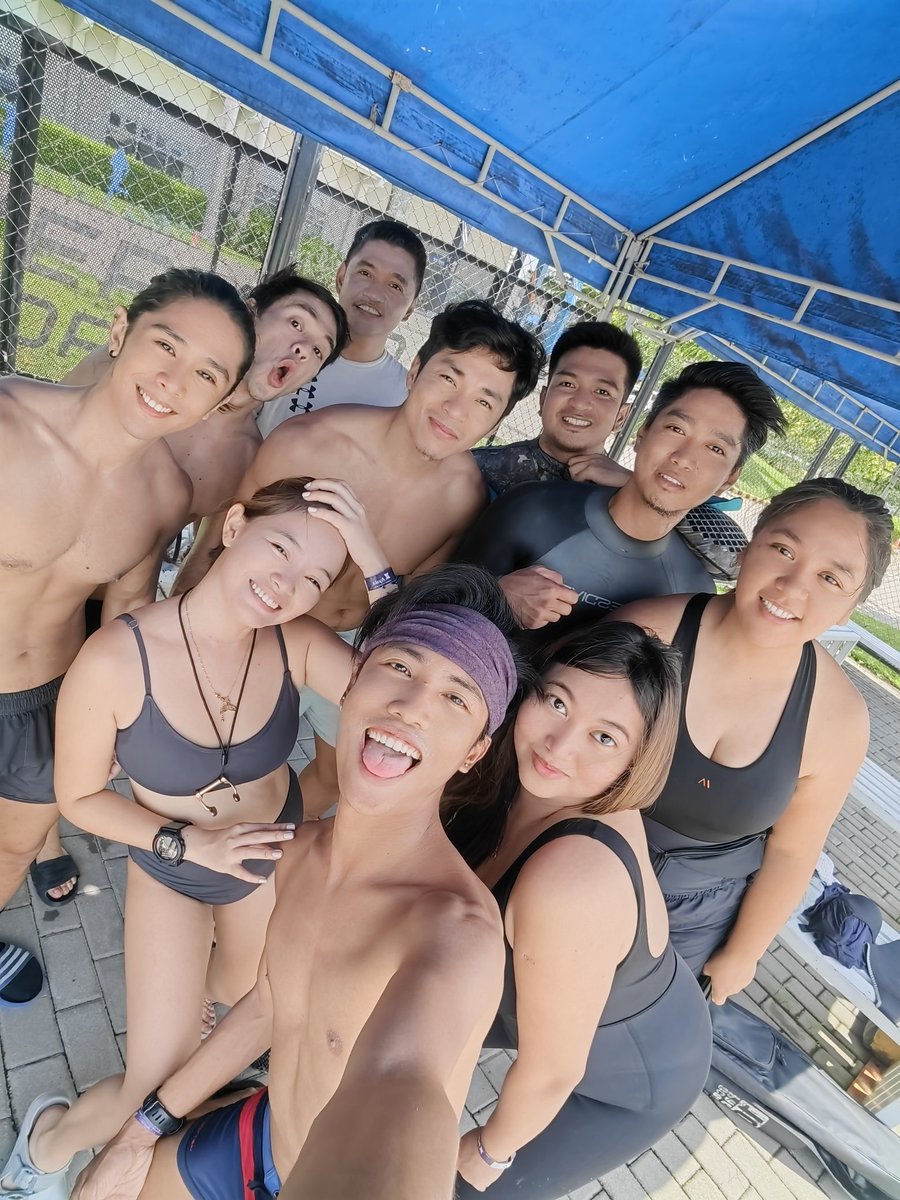 iammarkdizon's tweet photo. Well spent weekend juggling office worksssss and freediving 🏢😁 https://t.co/vnOkbpZgM8