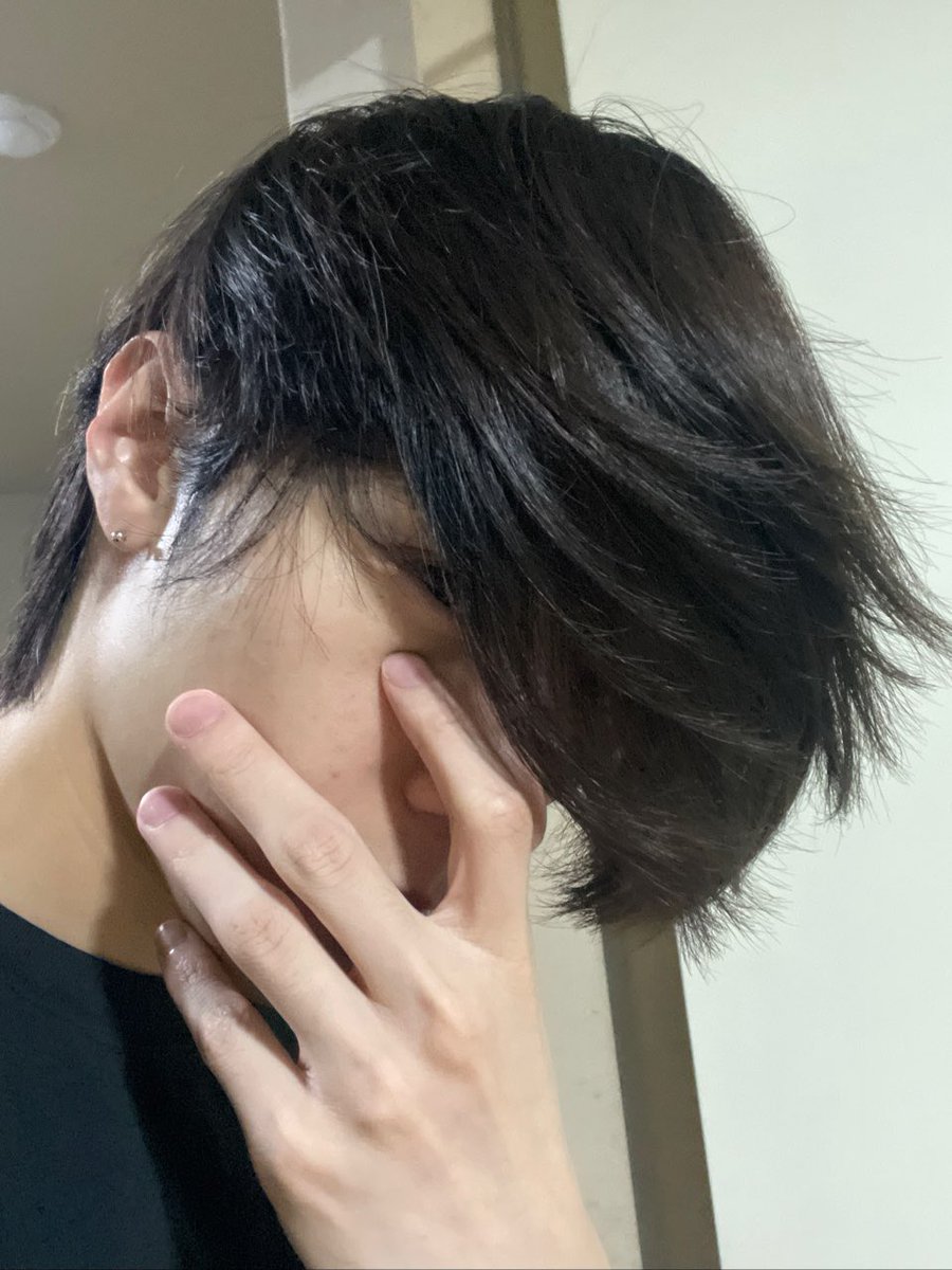 adareten's tweet photo. hendery update 😭

"やれ やれ" (yare yare) https://t.co/E4RQ7GUJF2