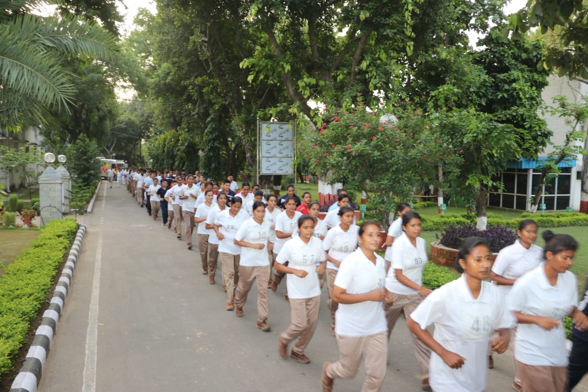 25BnSSB_INDIA's tweet image. To celebrate National Sports Day, #RunForUnity was conducted by @25BnSSB_INDIA. Officers and Men participated actively in the event with zeal and zest.#NationalSportsDay #SportsForUnity
