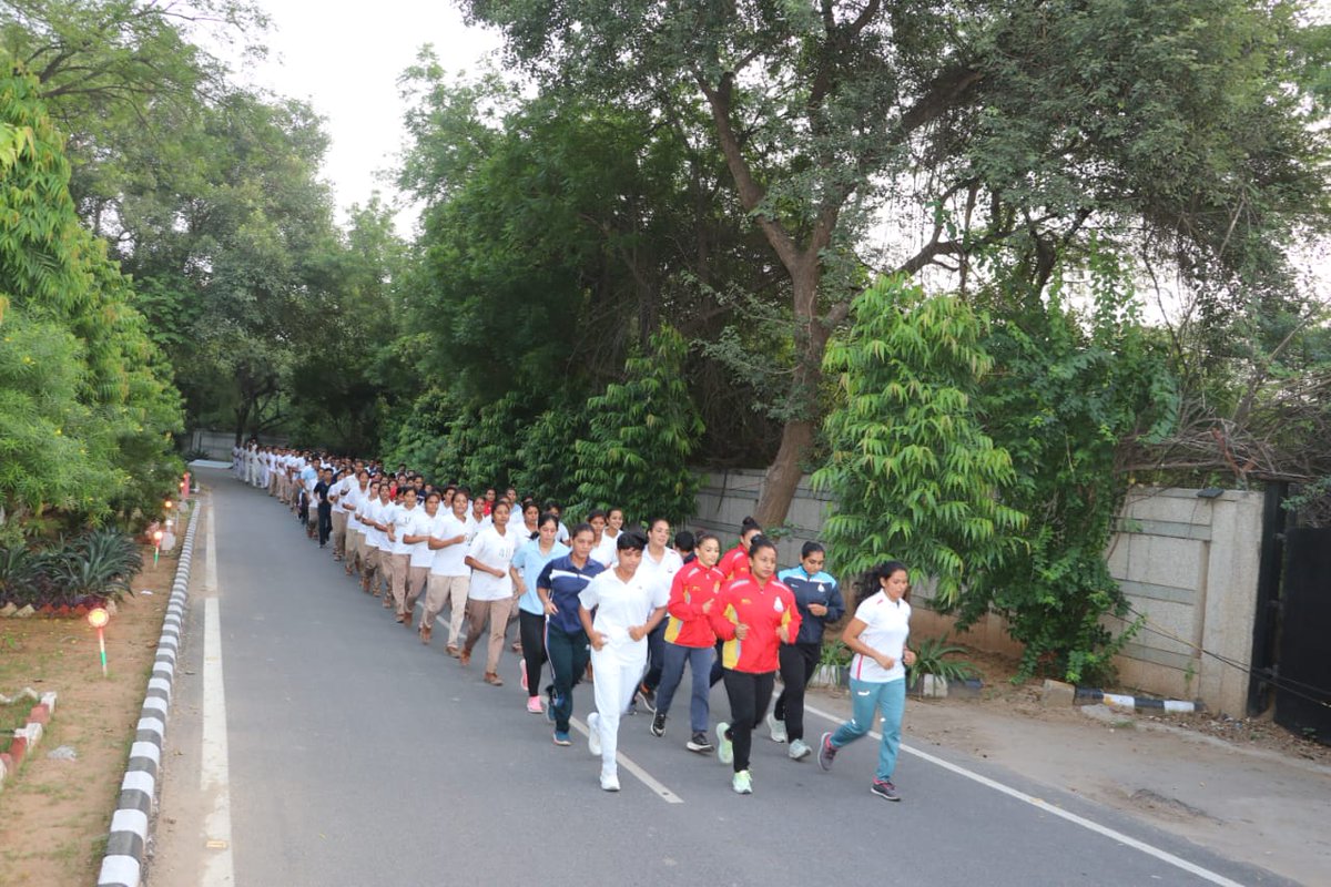 25BnSSB_INDIA's tweet image. To celebrate National Sports Day, #RunForUnity was conducted by @25BnSSB_INDIA. Officers and Men participated actively in the event with zeal and zest.#NationalSportsDay #SportsForUnity