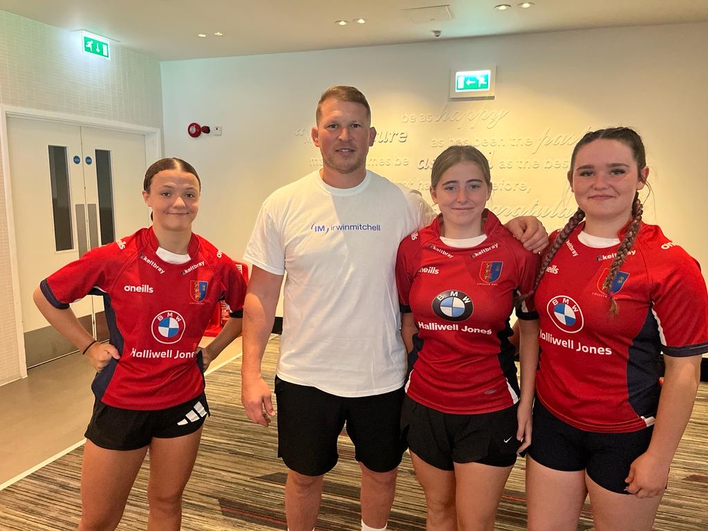 Chester Devas tweet media