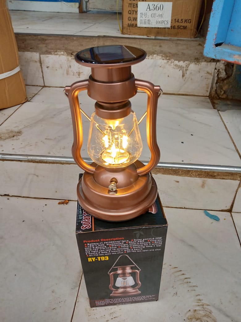 deltoro_94's tweet image. NEW ARRIVAL!!!

SOLAR LANTERN WARM WHITE LIGHT 
- Solar powered
- Solar panel 0.28W
- Battery -1.2V 300mahx3
- 7 LEDs
- Material ABS
- Charging time 6-8 hours. 
- Working time 12 hours 

Kshs2,000/=

WhatsApp No. 0754212159
#BushSolarLightsDelivers
Help me RETWEET guys
