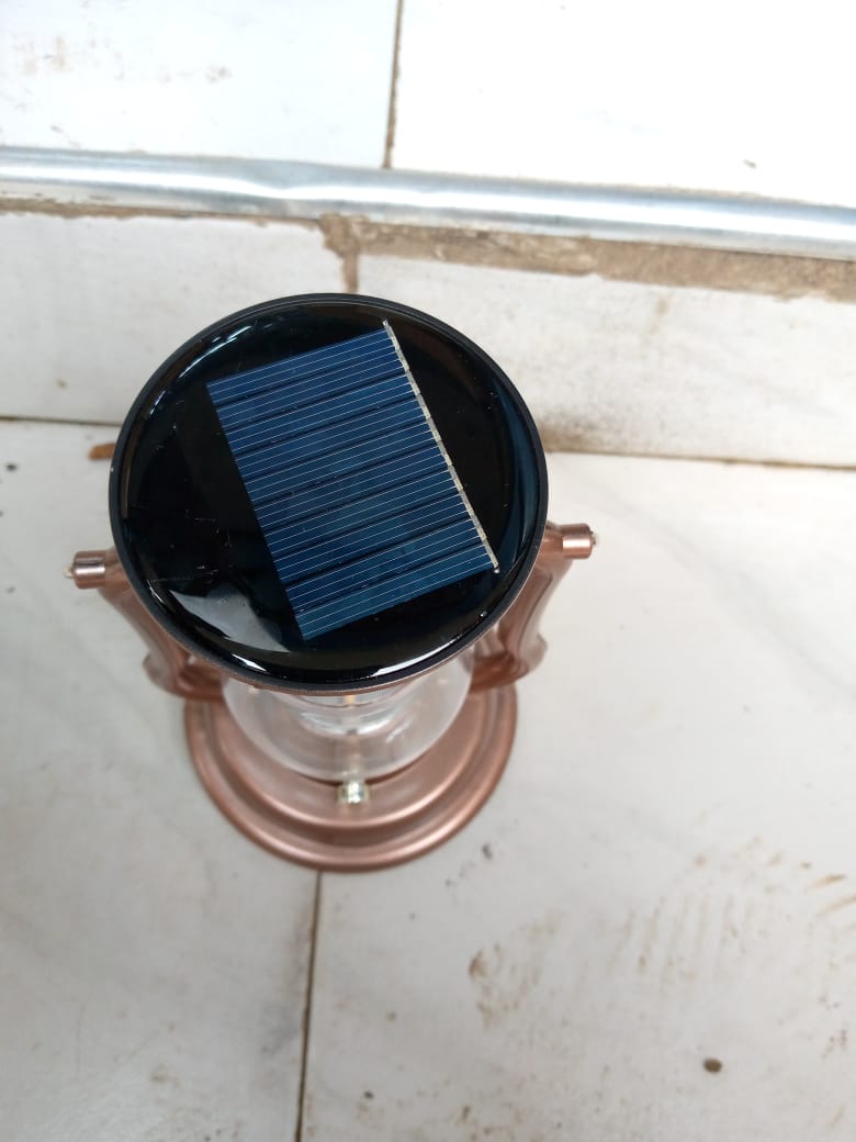 deltoro_94's tweet image. NEW ARRIVAL!!!

SOLAR LANTERN WARM WHITE LIGHT 
- Solar powered
- Solar panel 0.28W
- Battery -1.2V 300mahx3
- 7 LEDs
- Material ABS
- Charging time 6-8 hours. 
- Working time 12 hours 

Kshs2,000/=

WhatsApp No. 0754212159
#BushSolarLightsDelivers
Help me RETWEET guys