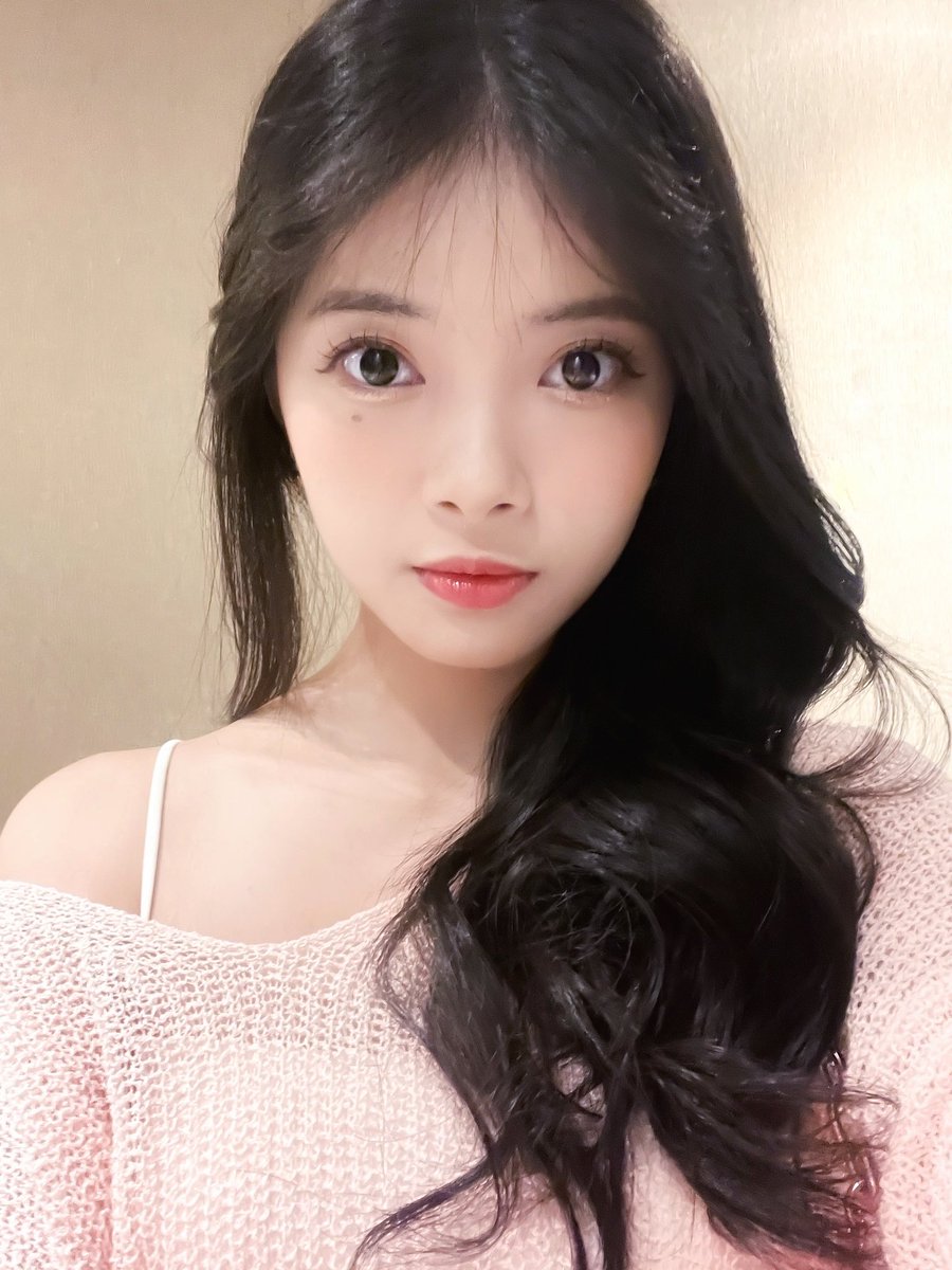 A_FionyJKT48's tweet photo. 💗 https://t.co/NP5zzXgaEq