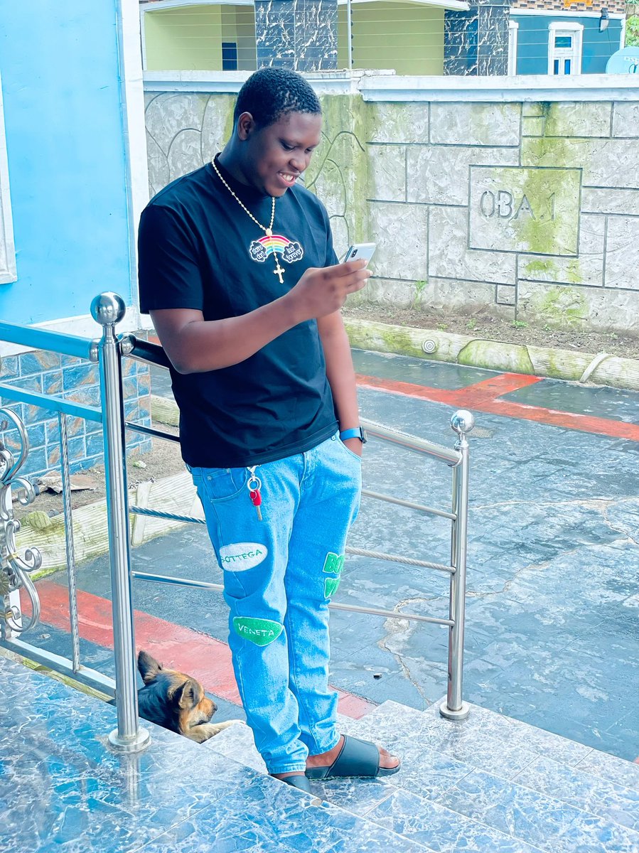 Emekudo_Kelly's tweet photo. Today, I want to thank God for granting me yet another year. Wishing myself a happy birthday! https://t.co/hckA7WUtWw
