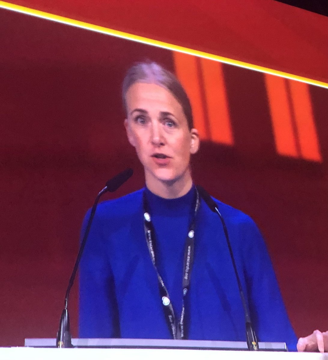 h_evald's tweet photo. PhD student Lene N Andreasen presented the OCTOBER Trial showing superiority of using OCT in guiding complex bifurcation PCI and had simultaneous NEJM publication. Great achievent Lene and congratulations to the whole OCTOBER organisation. 👏👏👏

DOI: 10.1056/NEJMoa2307770 https://t.co/afoJtmVLTJ