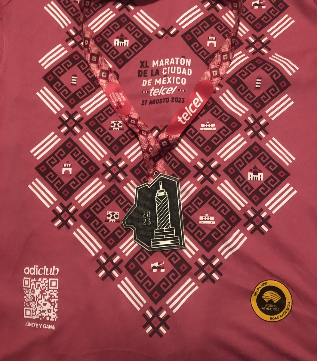 RicardoMch10's tweet photo. Hoy día de fiesta @MaratonCDMX un gusto saludar a l@s amig@s corriendo y apoyando en la ruta 🙏🏻🤗 #AsicsRun @AsicsMexico #AquiYaSeCorrio
#YoElegiCorrer #Falconsrun #FenixRun_Mexico @ComuniRunners #EntreRunners #CalaveraRunners
@pasion_running @ManicomioRunner @AcaRunners https://t.co/kprg513C5p