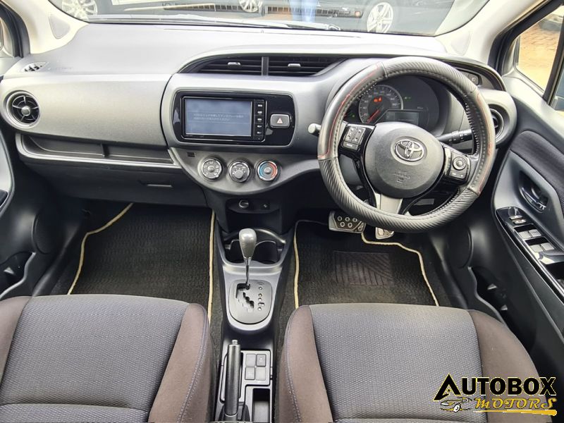 Autoboxmotor's tweet photo. Toyota Vitz 1300cc, 2016 model available in stock for sale..
Visit us today along Ngong Road Next Marsabit plaza or Call us now on 0713155155/0713144144/0710786786 https://t.co/tiRVsfXmOQ