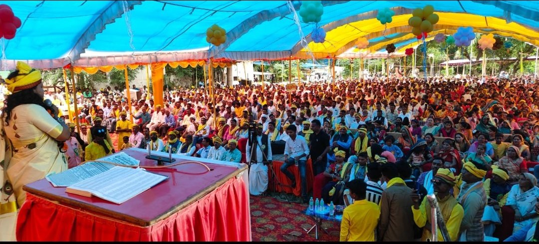 मध्यप्रदेश कटनी में गोंडवाना सामाजिक उत्थान द्वारा आदिवासी दिवस सादगी के साथ मनाया गया।