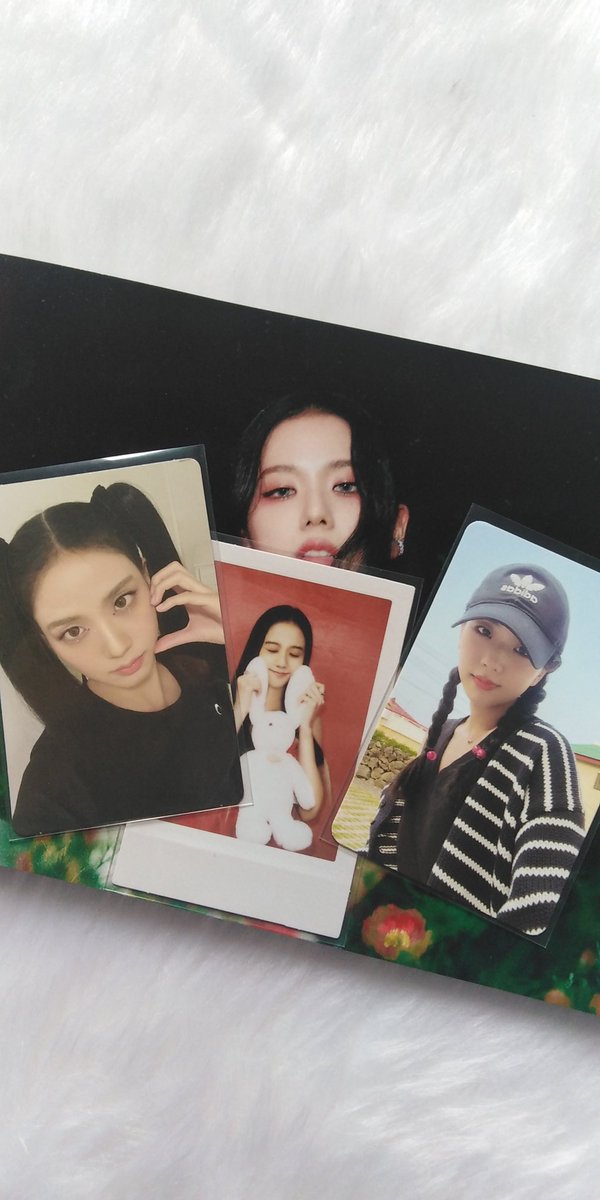 yoiuwonnie's tweet photo. wts || lfb blackpink photocards

> all are in good condi
> on hand 
> sold as set but can tingi (see alt) 
> 620 / 600 if payo
> mop: gcash, mod: direct jnt
> dm / reply to claim

🏷️ blackpink photocards jisoo jisoo me jisoo half cheek heart jisoo pola jisoo cap https://t.co/M1dnqdI9g9