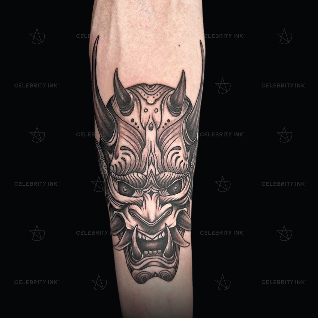 CelebrityInkTM's tweet photo. Which of these tattoos best captures the essence of your Monday: 1, 2, or 3? Drop your choice below! π
#CelebrityInk #YourSkinYourStory #TattooLovers #InkAddict #TattooArtists #InkedLife #TattooInspiration #TattooCommunity #InkObsession #TattooCulture #TattooWorld https://t.co/CBLNVW9NoX