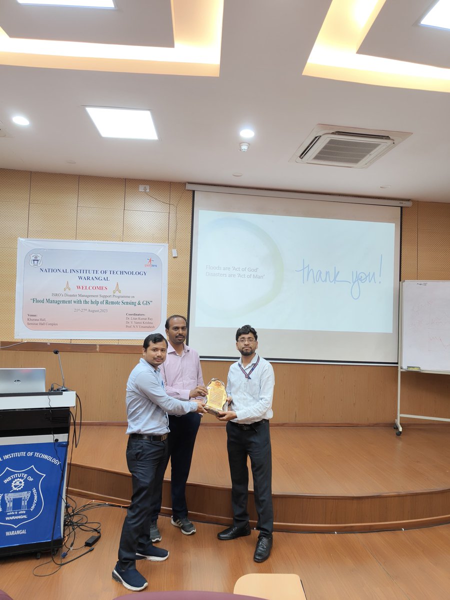 NIH_Hydrology's tweet photo. Dr. DS Bisht, Scientist 'C', delivered a lecture titled 'Navigating Urban Flooding: Exploring Hydrological Challenges and Pathways to Resilience' at the workshop on 'Flood Management with the help of Remote Sensing and GIS' on August 26, 2023. https://t.co/JH035MHpNB