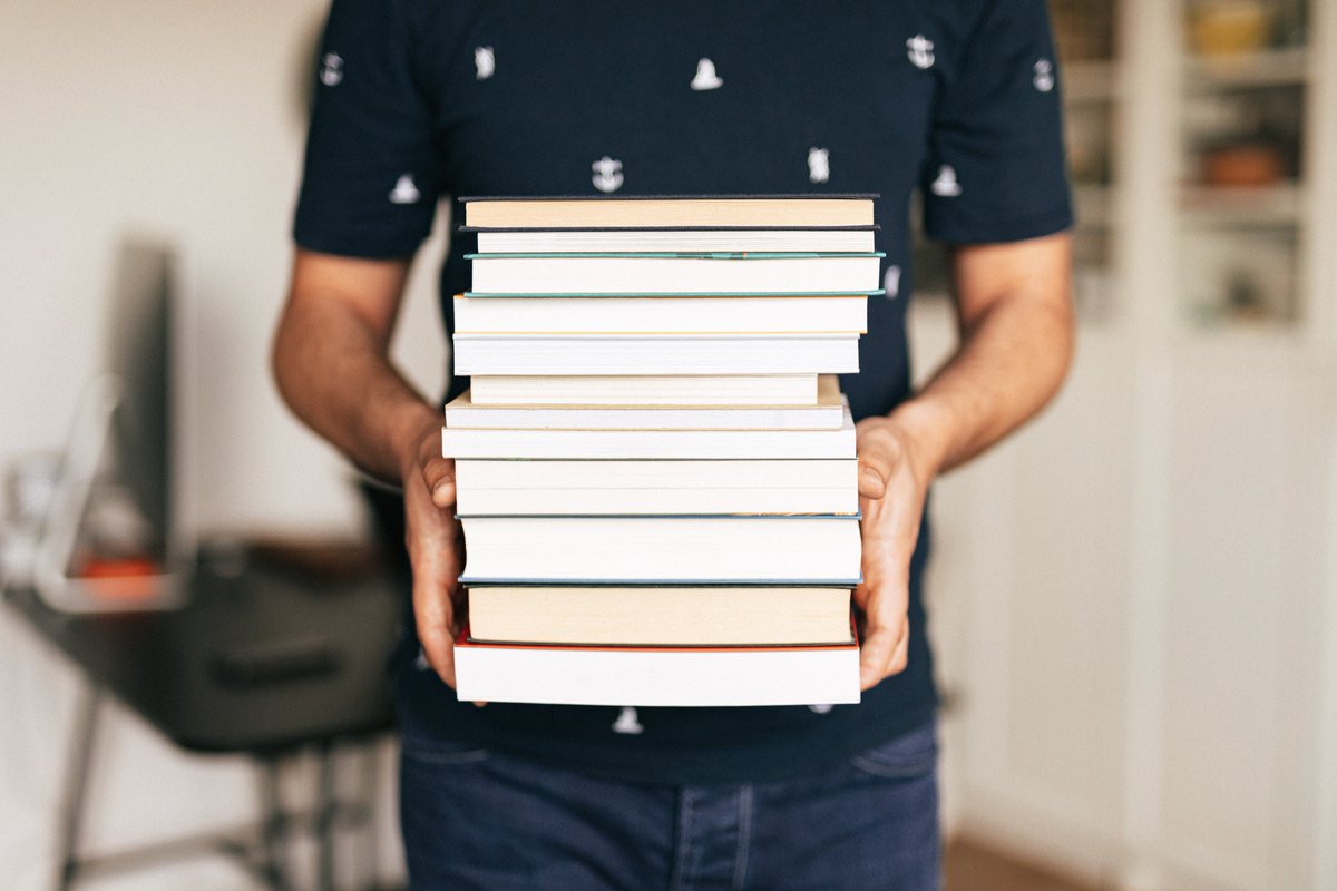 Don't Just Lead, LEAD BOLDLY. 

Elevate Your Leadership Game🚀📖 

5 Powerful Books to Uncover Proven Strategies on How to LEAD. (STEAL THEM) 🤌📚

#LeadershipMastery #MustRead