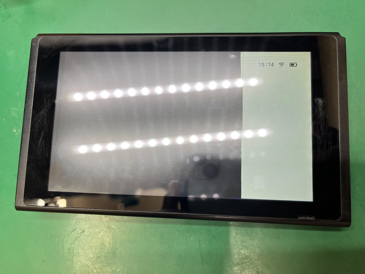 power_fix's tweet photo. ニンテンドースイッチの液晶パネル交換をしています。

作業時間は1時間程度です。

梅田にあるお店にお持ち込み頂ければ当日修理完了してお持ち帰り頂けます。

料金表はこちら
https://t.co/TgEin8a4fY

#Switch修理 #スイッチ修理 #大阪 #梅田 https://t.co/FOhb2UNo8H