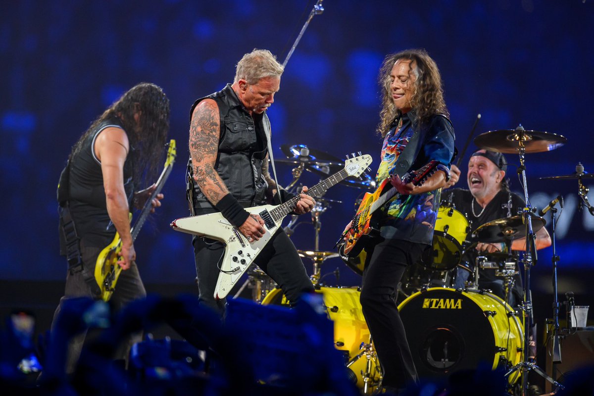 SoFiStadium's tweet photo. .@Metallica now holds the highest single-show attendance record at #SoFiStadium. Thank you for two incredible sold-out nights! ⚡️🤘#M72LA https://t.co/bnxV7sLKAJ