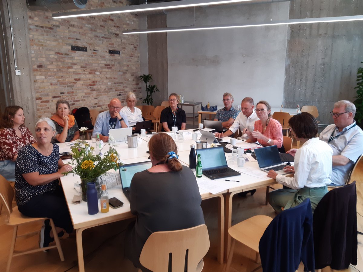 10 eksperter indgår i en nyoprettet PFAS-ekspertgruppe, der skal sikre størst effekt, når mennesker og miljø skal beskyttes mod PFAS. #dkgreen bit.ly/45NRfhI