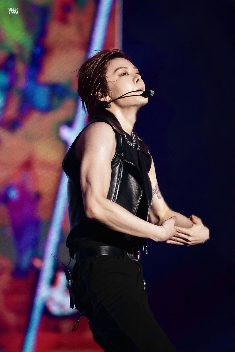 230826

🦁

#YUTA #ゆうた #悠太 #유타
#NCT #NCT_NATION