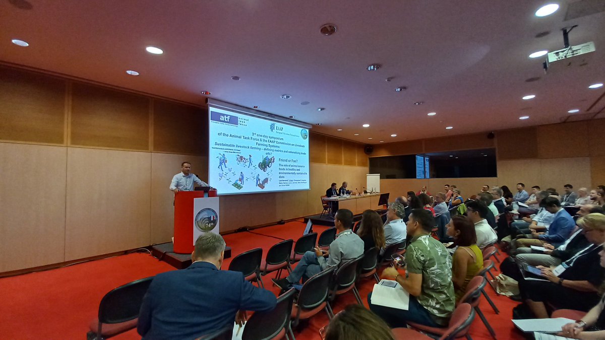 AnimalTaskFrc's tweet photo. 🔴 Friend or Foe? The role of animal-source foods in healthy and environmentally sustainable diets
By @LutzMerbold @agroscope, 
#EAAP2023Session02 @EAAPofficial @eaap2023Lyon 
with @FAO @FAOLivestock @Anne_Mottet @TyRBeal @StellaNordhagen @GAINalliance https://t.co/uyJWe7vJoo