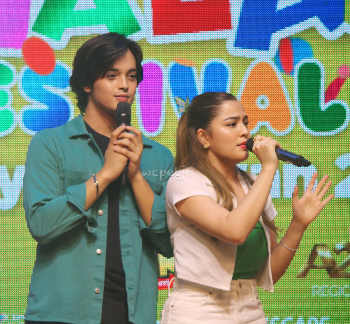 Bigla kasi nag iba yong lights nong nag perform na mga artists! <a href="/kdestrada_/">kyle daiñel estrada</a> <a href="/alexailacad/">Alexa Ilacad ☾</a> 

KDLEX PPPoignant STRUGGLE
#PPPPayak