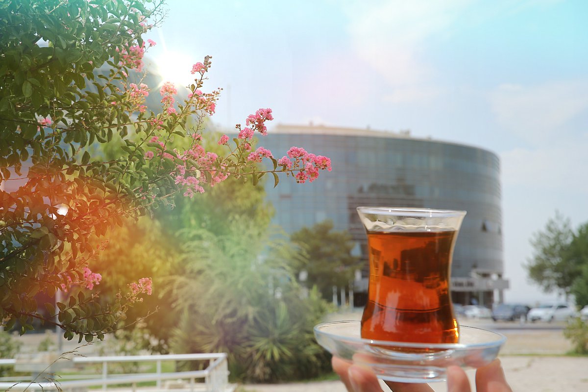 trakya_univ's tweet photo. Trakya Üniversitesi öğrencilerini bekliyor.🤗

#adayogrenci 
#trakyauniversitesi https://t.co/fttY4wtW4L
