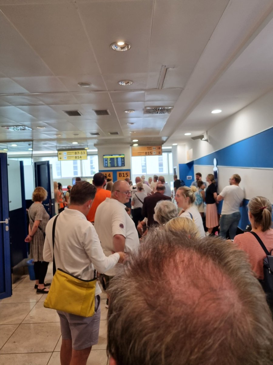 Hi @TUIUK. Waiting at Gate B15 in Naples with no seats for half an hour and no information from anyone at all and no staff here. Due to take off in 20 minutes.....not great.