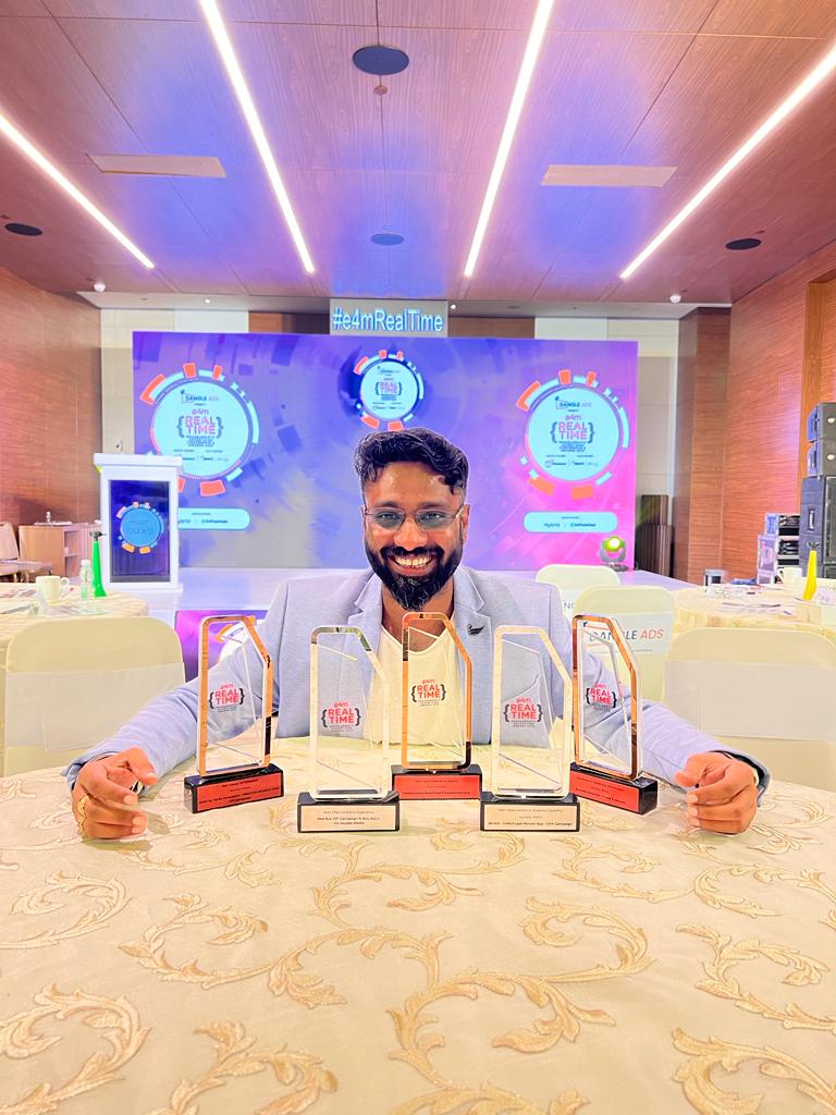 AppLabsAI's tweet image. It&apos;s 5 times the Joy with 5 more trophies for us🏆 from #e4mRealTime #ProgrammaticAdvertising Awards by @e4mtweets🤩!

We&apos;ve hit the jackpot of FIVE wins driven by dedication, innovation, &amp;amp; determination from our clients, partners &amp;amp; teams all along!
